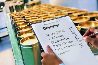 Bảo hiểm trách nhiệm sản phẩm suất ăn công nghiệp MIC – “Lưới An Toàn” Cho doanh nghiệp cung cấp Suất Ăn Công Nghiệp