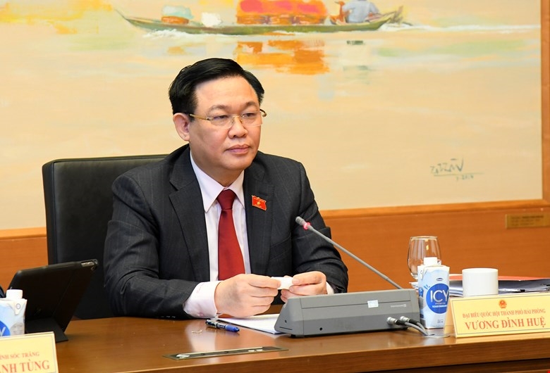 Chu Tich Quoc Hoi Vuong Dinh Hue Qdnd